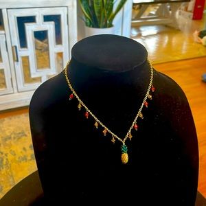 Pinapple beaded necklace